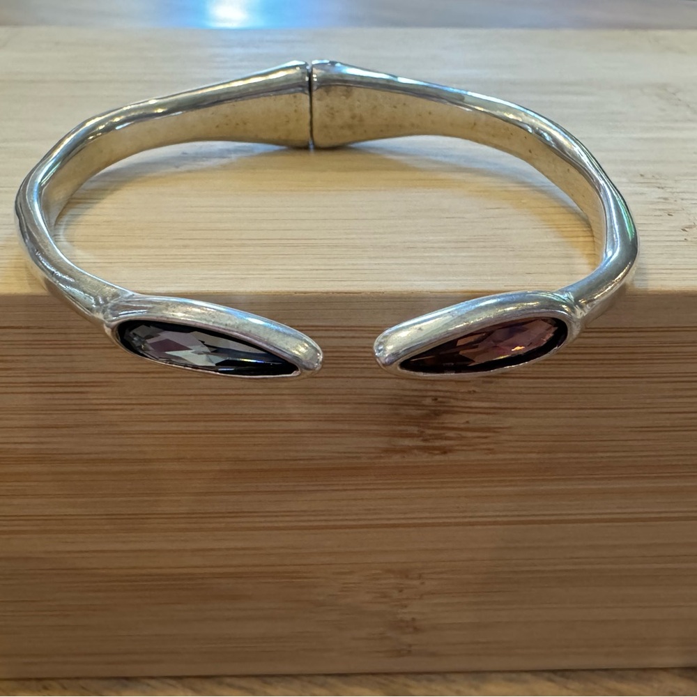 Uno de 50 Hinge Bracelet